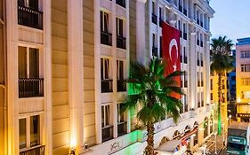 Baron & Spa İstanbul 4*